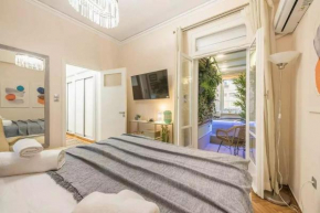 Kolonaki luxury apartment near metro station